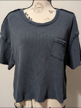 Pilcro Charcoal Waffle Knit Short Sleeve Pocket Tee